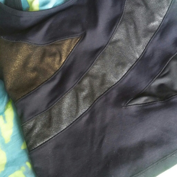 Bebe Sport top - Picture 2 of 6